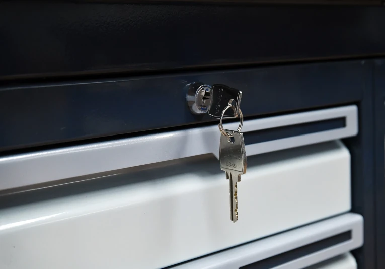 Модульный верстак MCN 2052.S24L5.2 купить в Омске Модульный верстак MCN 2052.S24L5.2 купить в Омске