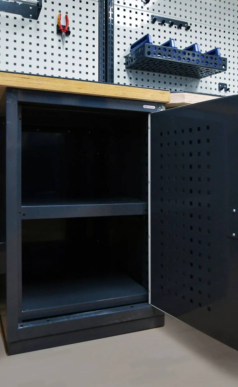 Верстак FBK 205.45.4 купить в Омске Верстак FBK 205.45.4 купить в Омске