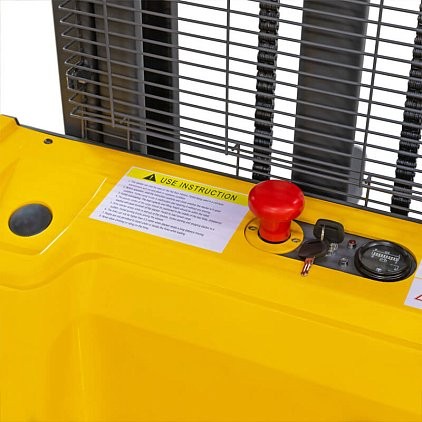 Штабелер электрический самоходный CDD15R-E (N) (1500 кг; 3 м; 24В / 105Ач) SMARTLIFT (SMART) купить в Омске Штабелер электрический самоходный CDD15R-E (N) (1500 кг; 3 м; 24В / 105Ач) SMARTLIFT (SMART) купить в Омске