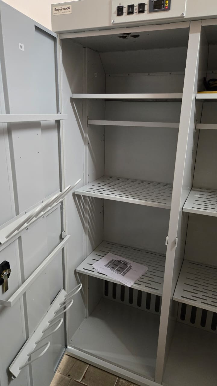 Сушильный шкаф ШС-4 СП3 Ф для одежды, белья и обуви купить в Омске Сушильный шкаф ШС-4 СП3 Ф для одежды, белья и обуви купить в Омске